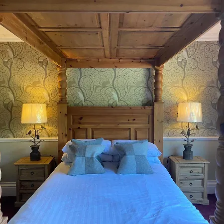 Lonsdale House * Windermere
