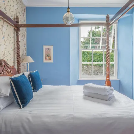 Lonsdale House Bowness-on-Windermere