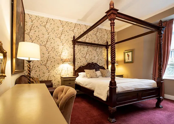 Lonsdale House 度假居 *