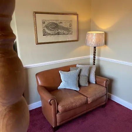 Lonsdale House Bowness-on-Windermere